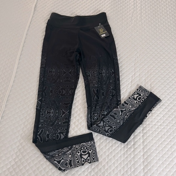 CODEFIT women active wear size S/M - Picture 1 of 5